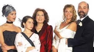 Relata la vida de la familia serrano. Los Serrano Serie Tv Formulatv