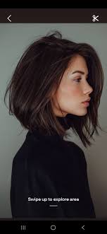 Compliment to a woman with platinum blonde hair