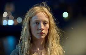 Saoirse ronan is an irish american actress. Wallpaper Saoirse Ronan Saoirse Ronan Hanna Hannah The Perfect Weapon Images For Desktop Section Filmy Download