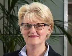 Caroline Covington's Instagram, Twitter & Facebook