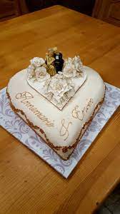 Omas kuchen schmeckt einfach am besten: Torte Zur Goldenen Hochzeit Golden Wedding Torte Zur Goldenen Hochzeit Elegante Torten Goldene Hochzeit