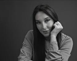 Melissa Speaks's Instagram, Twitter & Facebook