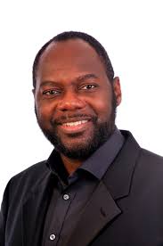 thebahamasweekly.com