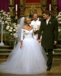 Iconic Tv Wedding Dresses That Stole The Show Tv Weddings Buffy Wedding Dresses