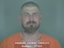 Reposting DANGEROUS PERSON: Reward if leading to arrest JYCIR CARRINGTON  PLEASE spread the word and be