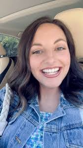 Shelly Boxx's Instagram, Twitter & Facebook