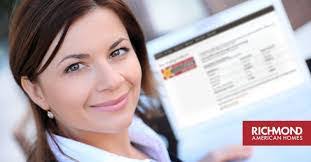 Penny Roper's Instagram, Twitter & Facebook