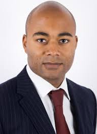 Bruno Xavier Pina, especialista em Comércio Internacional e Exportações, em  entrevista sobre investimento imobiliário em Angola