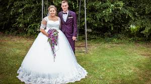 Seit der bekanntgabe ihrer schwangerschaft hält sarafi. Sarafina Wollny Das Sind Die Ersten Bilder Von Ihrer Traumhochzeit Mit Peter