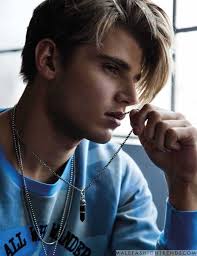 Bethany Jean Tomlinson (bethanyjeantomlinson)