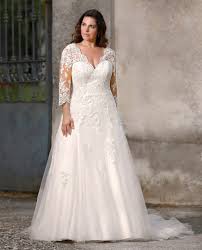 In professionellen brautmodengeschäften finden sie alle accessoires und natürlich auch die hochzeitskleider. Brautkleider Brautmoden Hochzeitskleider Brittanja In Moers