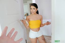 ▷ Kenzie Reeves in Best Faces in Porn Compilation (Photo 22) | Team Skeet