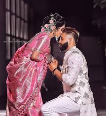 Dreamstime is the world`s largest stock photography community. Adorable Portraits Of Marathi Couples That Ll Make You Want To Get Married Now Shaadisaga