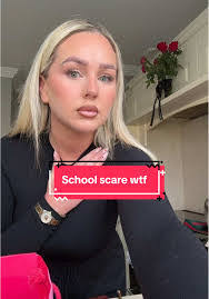 Sara Cleland's Instagram, Twitter & Facebook