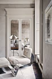 20 Captivating Mid Century Modern Living Room Design Ideas Modern French Interiors Parisian Interior French Interior