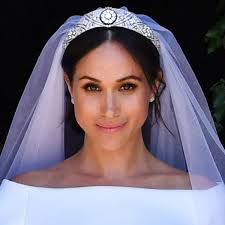 And while many brides glam it up on their. Meghan Markle S Wedding Makeup Is Royally Gorgeous Wedding Hair And Makeup Bridal Hair And Makeup Meghan Markle Hair