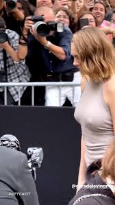 Cara Delevingne Braless Big Tits Nipples Pokies - Fappenist