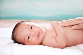 Lakukan Gerakan Pijat Ini Untuk Atasi Hidung Tersumbat Pada Bayi Merries Popok Bayi No 1 Di Jepang Hidung tersumbat dapat terjadi ketika jaringan di dalam hidung terganggu. atasi hidung tersumbat pada bayi