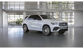 Pin By Brianna Bigbee On Xe Hơi In 2020 Suv Custom Mercedes Benz Mercedes Benz Suv