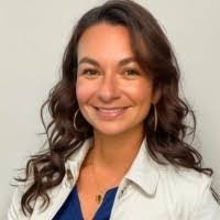 Tara Byers's Instagram, Twitter & Facebook