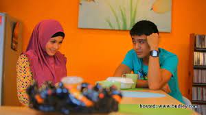 Rasanya semua sudah sedia maklum dengan isu yang melanda pasangan pelakon drama izinkan aku mencintaimu iaitu aliff aziz dan afifah nasir. Drama Antara Kita Lakonan Anne Ngasri Aliff Aziz Fara Fauzana Sensasi Selebriti