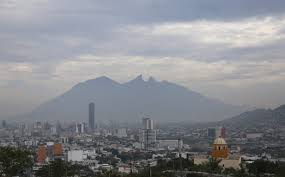 Las autoridades de nuevo león declararon contingencia ambiental en la zona metropolitana de monterrey por la preparación de carne asada y la pirotecnia lanzada en días pasados por la llegada del año nuevo. Exigen Ambientalistas Alertas Ambientales En Tiempo Real En Nl