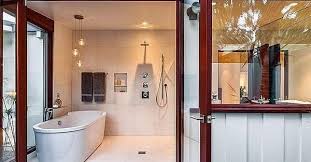 Susunan interior kamar mandi minimalis ukuran 1×2 meter ini cukup simple tapi maksimal berkat peralatan mandi yang dipilih secara pas. Desain Kamar Mandi Kecil Ukuran 1 5x1 5 Contoh Wc Terbaru Desainer Interior Indonesia