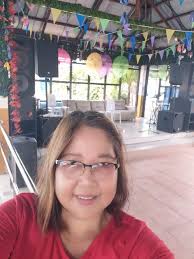 What hairstyle is best for a 57-year-old woman?