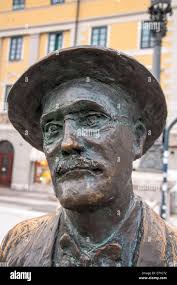 Statue writer james joyce trieste hi-res stock photography and images