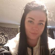 Kelsey Potts's Instagram, Twitter & Facebook