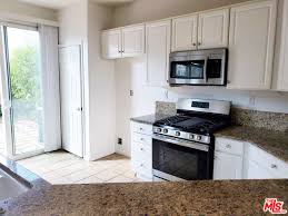 Direct water exposure can make it swell too. 29265 N Alamo Way Santa Clarita Ca 91354 Townhouse For Rent In Santa Clarita Ca Apartments Com