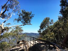 We have reviews of the best places to see in blue mountains national park. Blue Mountains Wandern Durch Eukalyptus Walder Kunterbuntweissblau I Food Und Travelblog Aus Munchen