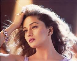 It is not possible to earn plenty of money in life; Madhuri Madhuri Dixit Madhuri Dixit Hot Beautiful Bollywood Actress