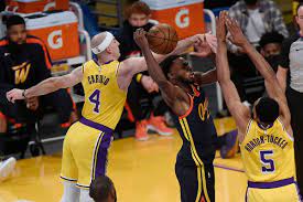Curry, warriors go on big 4th quarter run to down champion lakers. Bfstwh2ttbxxgm