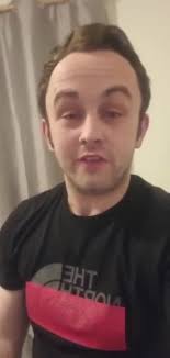 His saturday night looked about as fun as his sunday morning must of been  getting battered 6-0 🙈🙈 UTW 🟡⚫🟡⚫🟡⚫