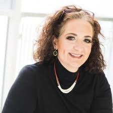 Heather Anson's Instagram, Twitter & Facebook