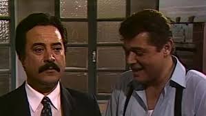 ولد يوسف شعبان في حي شبرا بالقاهرة عام 1931، وبدأ مسيرته السينمائية سنة 1961 في فيلم في بيتنا رجل مع عمر الشريف ثمّ توالت أعماله السينمائية التي تعدت 110 فيلم. Y5wm1e4hgdubnm