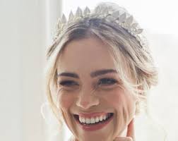 Erica Gold Crown, Swarovski Crystal Bridal Crown, Leaf Crown, Bridal  Accessories, Swarovski Crystal and Pearl Crown, Wedding Crown, Gold