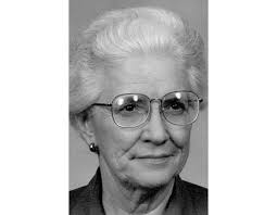 Joan Davis Obituary (1925