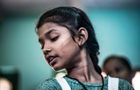 Act & Help: Elisabeth Bernard's fundraising exhibition