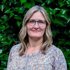 December is one of two "busy seasons" in Retirement Services at Vanguard,  and that means "Swiss Army" time for leaders is back as of today, me  included!