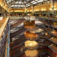 Explore the rich history and heritage behind one of most iconic department stores in paris. La Reouverture De La Samaritaine Repoussee A 2021 Paris Zigzag Insolite Secret