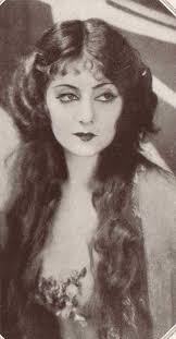 Ella Batten (batten3793)