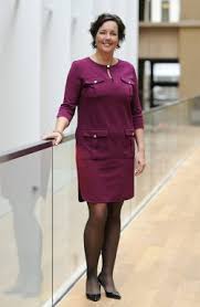 Staatssecretaris tamara van ark (vvd) vindt dat veilig werken in bedrijven met chemische stoffen meer prioriteit moet krijgen en beter wettelijk vanaf maandag 5 oktober ontvangt presentator bas van mulken wekelijks gasten uit de sportwereld om het weekend te bespreken en om vooruit te kijken naar. Staatssecretaris Van Ark Over Wijzigingen In De Wajong Uwv Perspectief