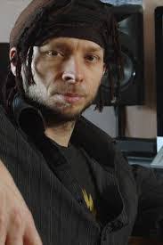 Miles Crowe's Instagram, Twitter & Facebook