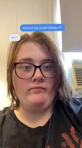 Alison Derrick's Instagram, Twitter & Facebook