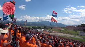 Its second race was held on the outer circuit, giving a completely. F1 Gp Austria 2018 Tribune Mitte Start Race Youtube