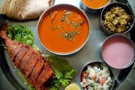 Needless to add chilled beer is a must to complement the spicy fare. A Guide To 17 Delicious Fish Thalis In Mumbai For The City S Seafood Lovers Homegrown