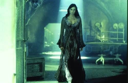 House On Haunted Hill 1999 Review | Gates Of Hell And Evil Dead