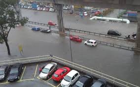 Kuala lumpur tidak terkecuali daripada dilanda masalah banjir. Hujan Lebat Punca Banjir Kilat Di Subang Jaya Free Malaysia Today Fmt